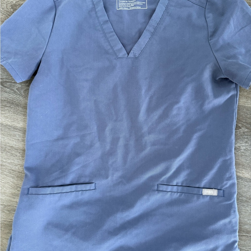 Figs Casma Scrub Top and Zamora Joggers